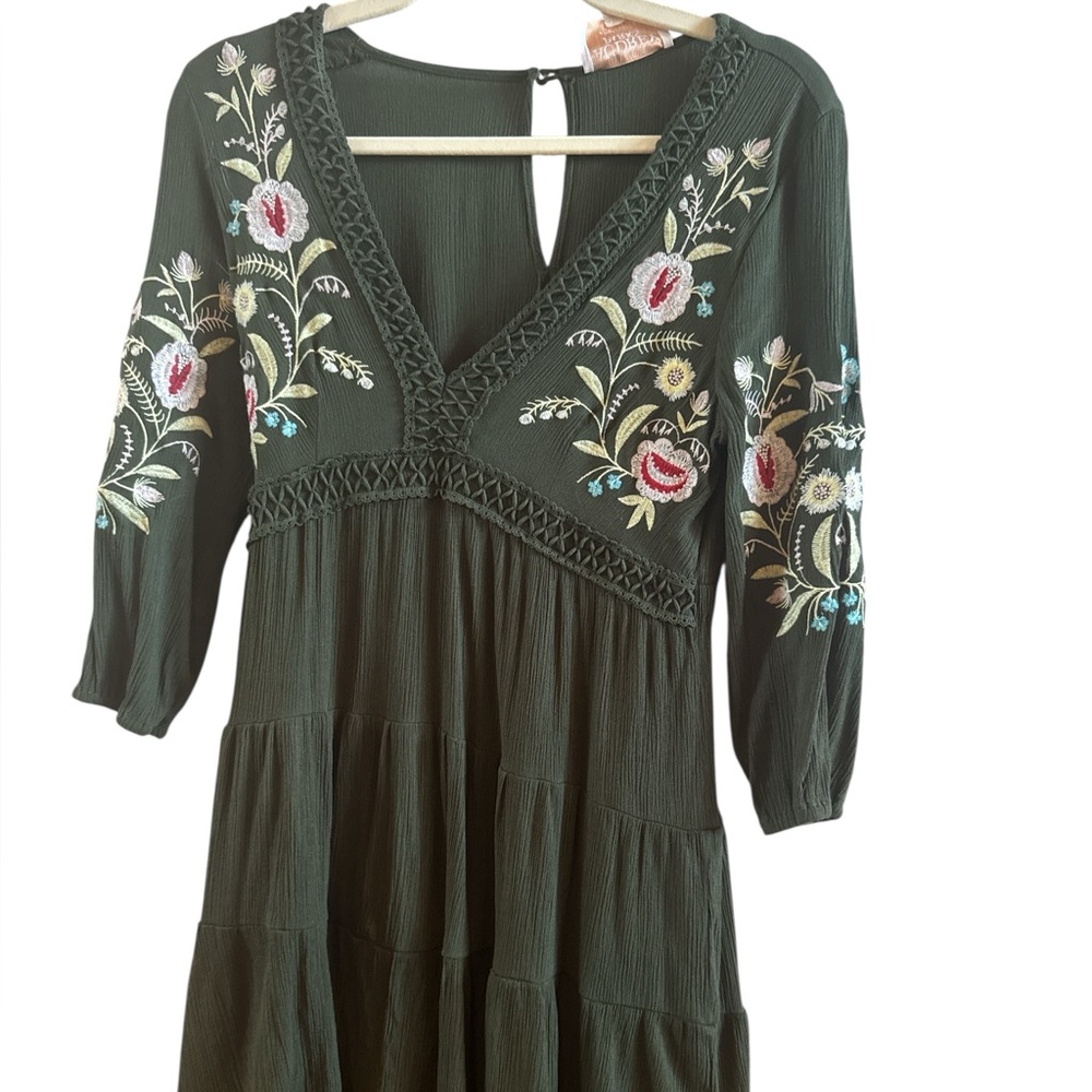 Embroidered V-Neck Mini Dress in Dark Green